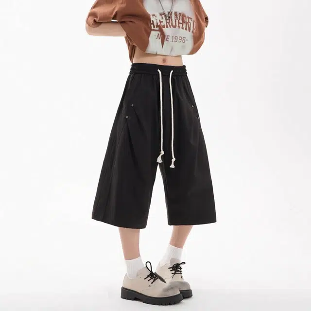 臣目 褶皱设计感七分美式复古运动休闲短裤 男款