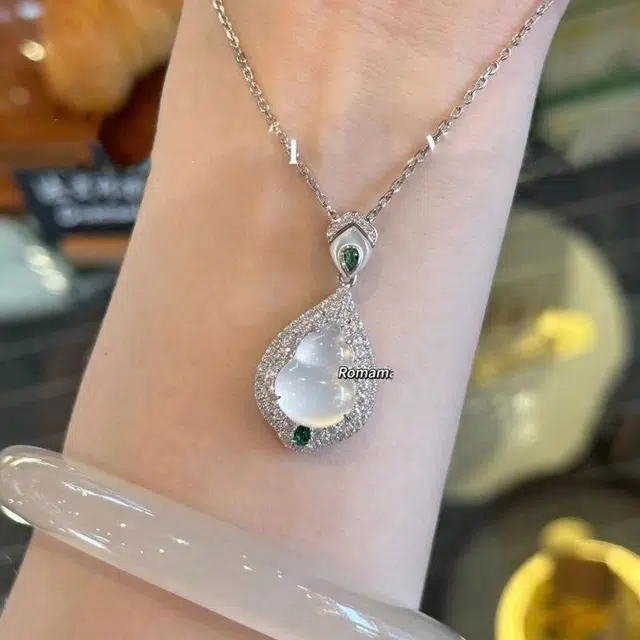 龙弗 【福禄招财】转运纳福福禄五行暴美暴富早晚发财清冷氛围感气质女神复古经典气质满分 玉髓 轻奢高级感锁骨链时尚百搭项链 女款