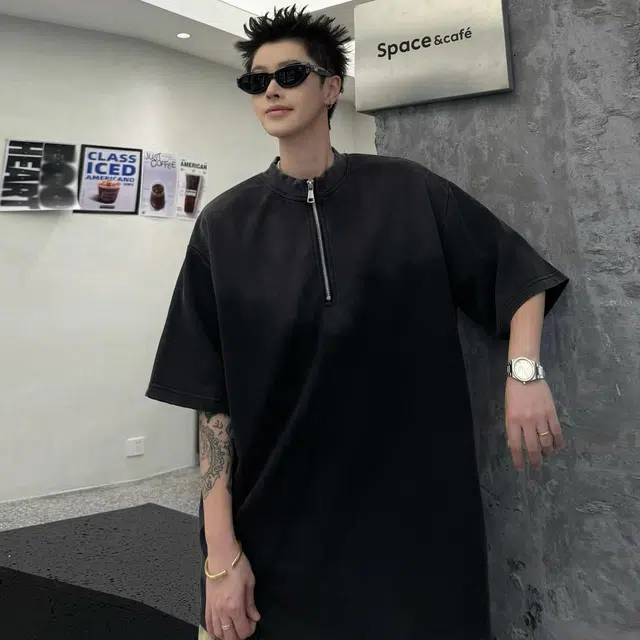 MARK WAFFLE T