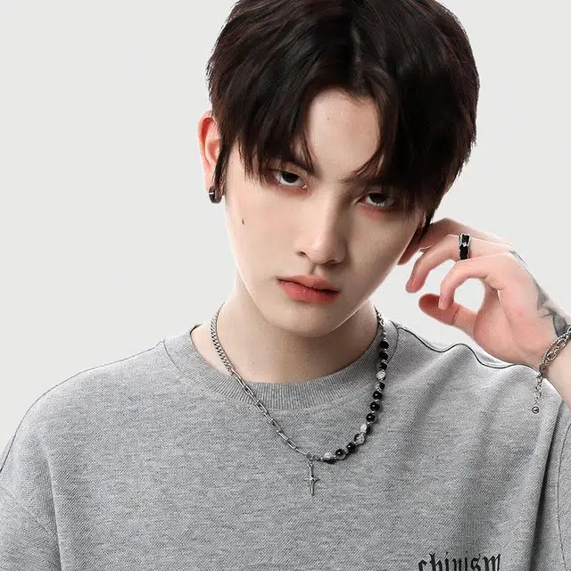 MISS XIA JWY