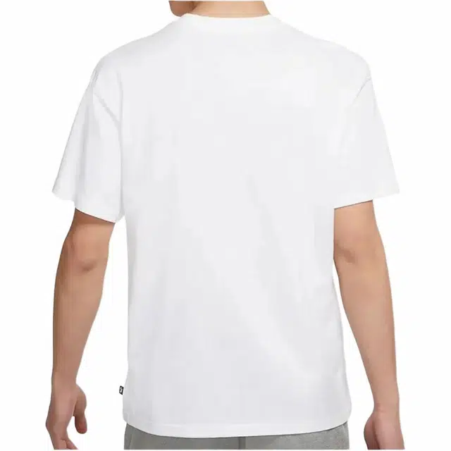 Nike T