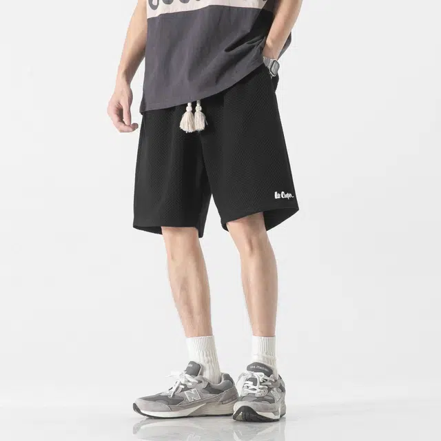 Lee Cooper