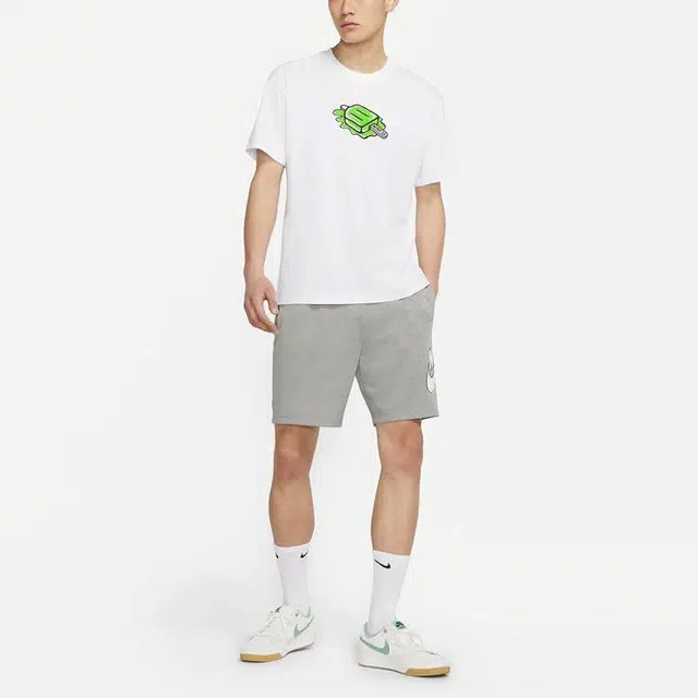 Nike T