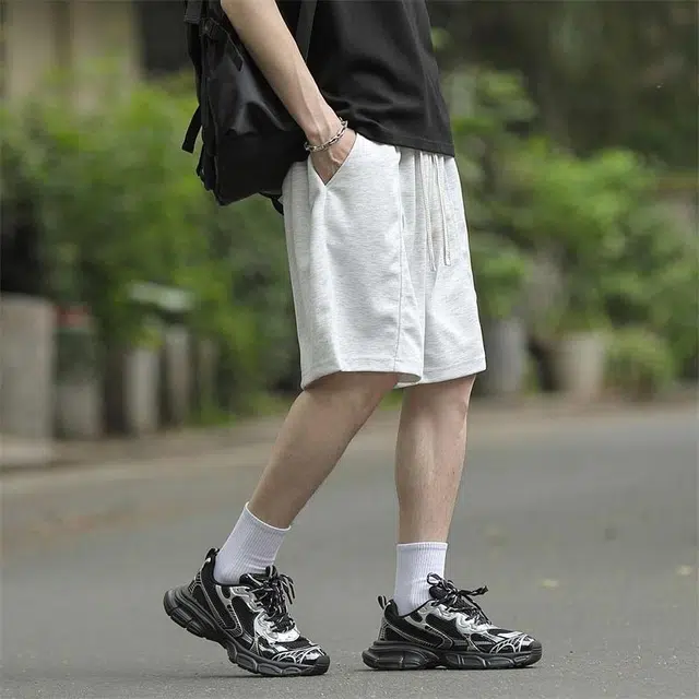 兰缪 日系简约纯色基础款日常通勤舒适透气柔软亲肤美式复古百搭运动系带户外宽松五分裤休闲短裤 男女同款