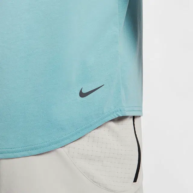 Nike Solar ChaseDri-FIT