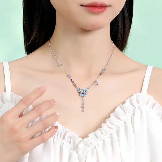 S925