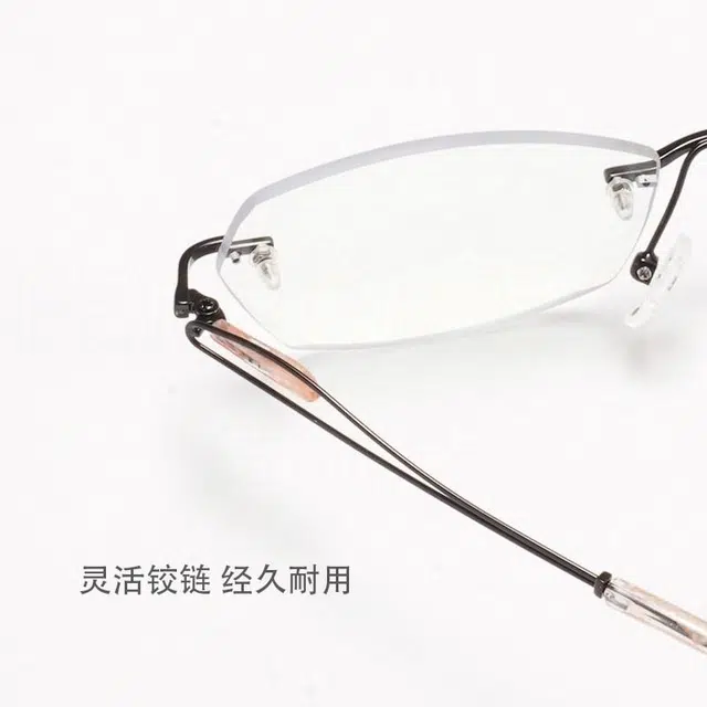 雷派龙 复古蝴蝶形时尚优雅素颜防蓝光平光镜 金属 不规则/多边形 功能性眼镜 女款 黑色 金色 银色