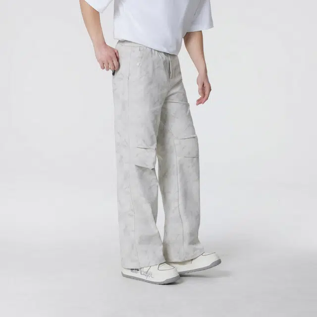 Lee Cooper