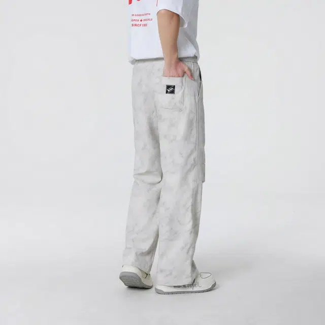 Lee Cooper