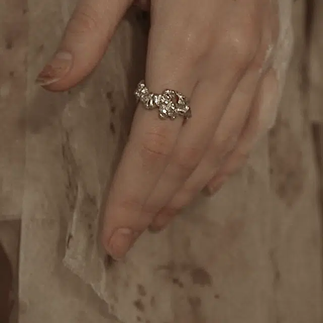 Empress 47 925
