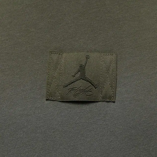 Jordan Flight Essentials 85 T