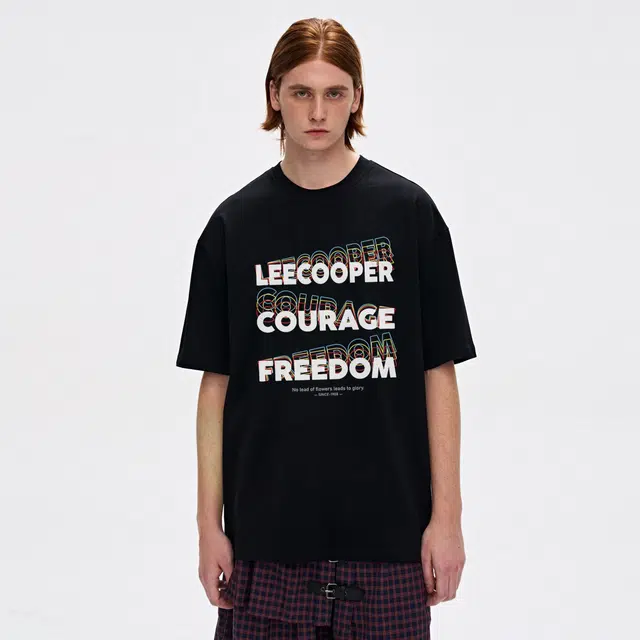 Lee Cooper T