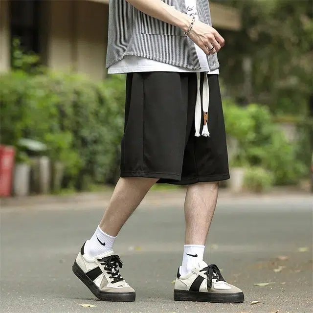 兰缪 日系纯色基础款日常通勤舒适亲肤柔软美式复古百搭户外宽松运动休闲短裤 男女同款