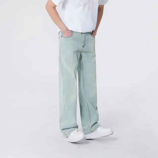 Lee Cooper