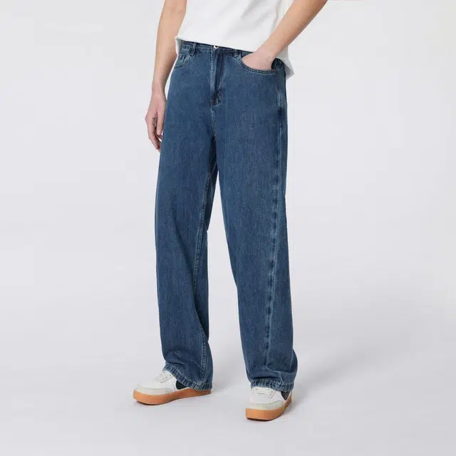 Lee Cooper