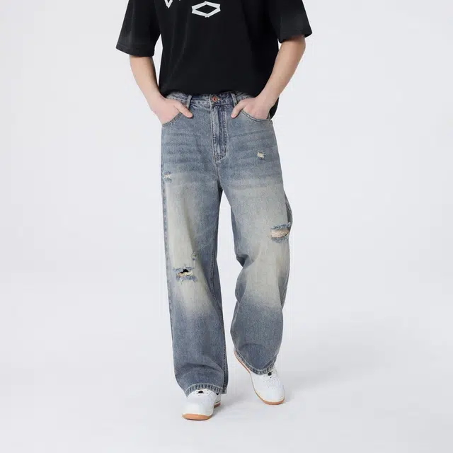 Lee Cooper