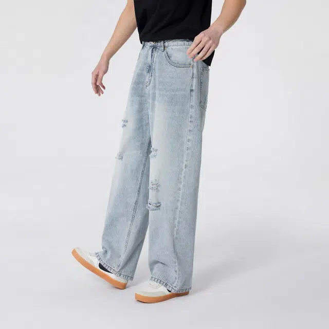 Lee Cooper
