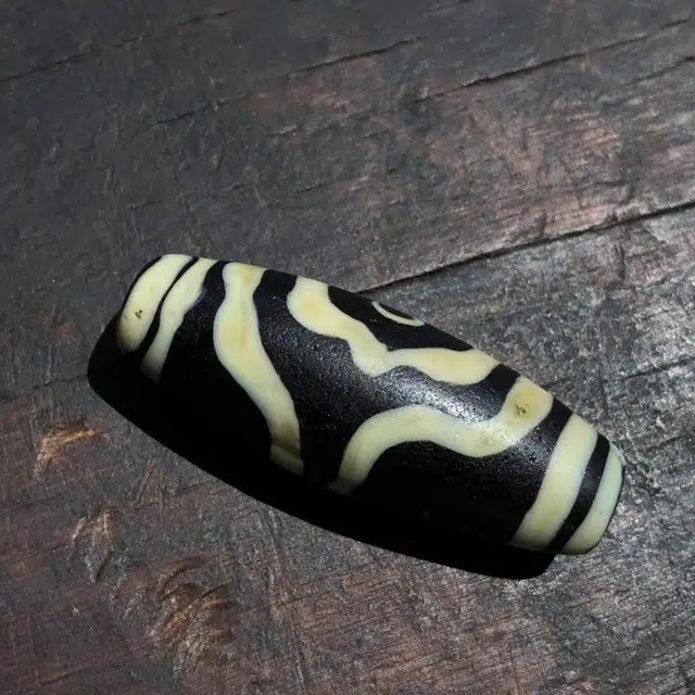 灵运宝 转运招财天珠三眼图腾少线粗扎实磨损老矿风化油润包浆老料器磨损到位 琉璃 项链 男女同款情侣款