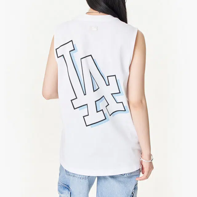 MLB