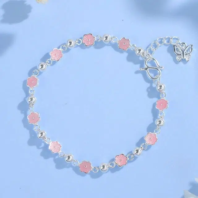 S990 CUTE DAME