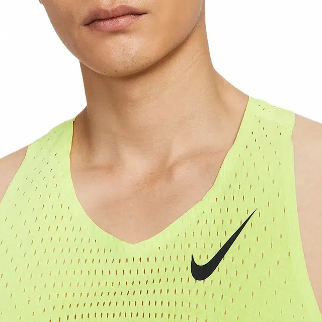 Nike AEROSWIFT Dri-FIT ADV