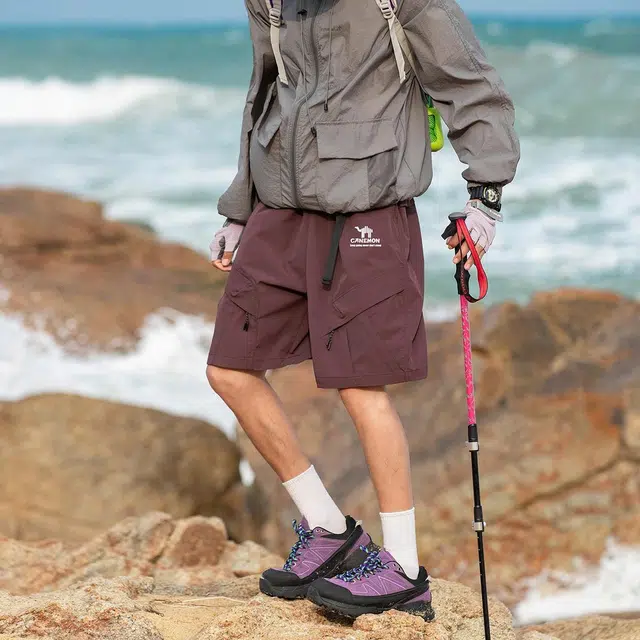 领航骆驼 美式高街舒适户外字母中腰百搭系带宽松休闲短裤 男款