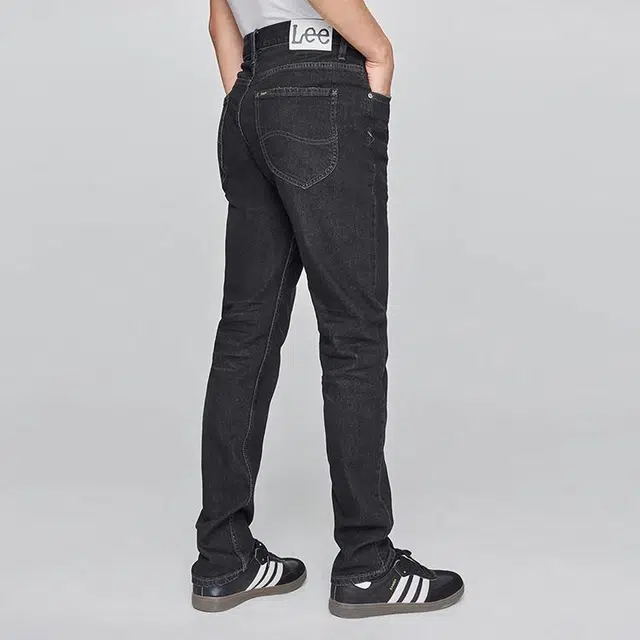 Lee SS25
