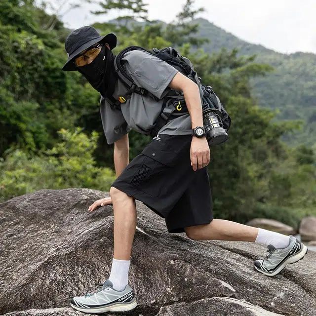 领航骆驼 户外美式高街舒适字母中腰系带百搭宽松休闲短裤 男款