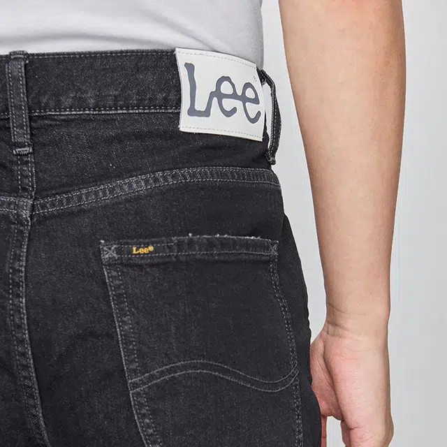 Lee SS25