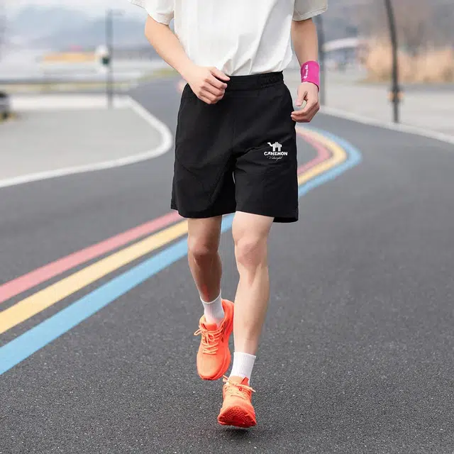 领航骆驼 透气舒适吸湿速干运动百搭休闲短裤 男款