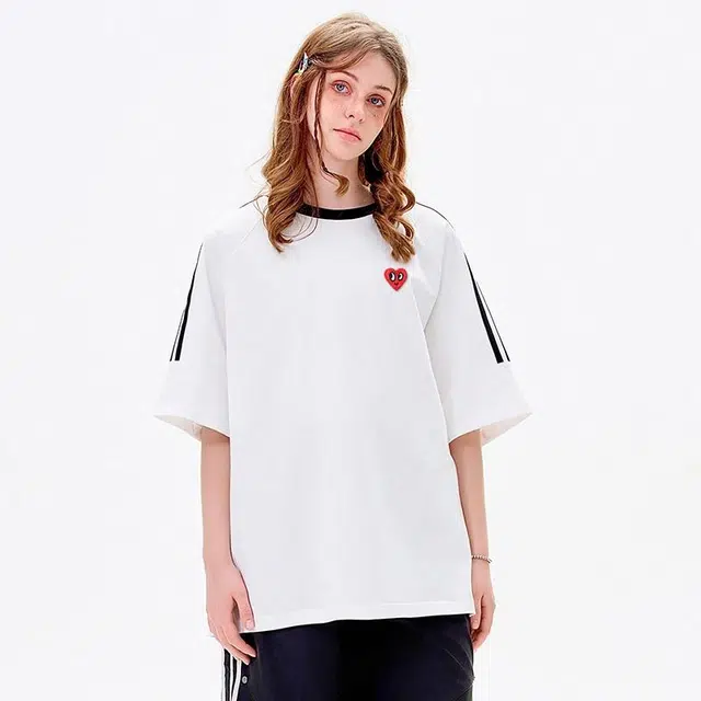 DIBINSAI STUDIO x CHARLES JANG'S HAPPY HEART Logo T