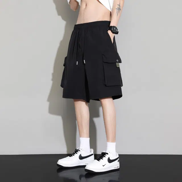Fakeyoung