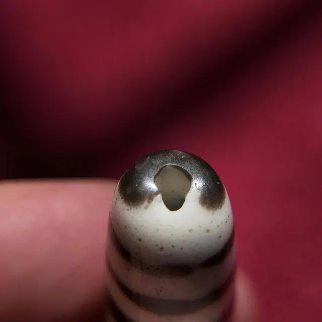 灵运宝 #转运招财九眼天珠黑白分明老矿风化油润包浆老料器磨损到位 小米珠 吊坠 男女同款情侣款