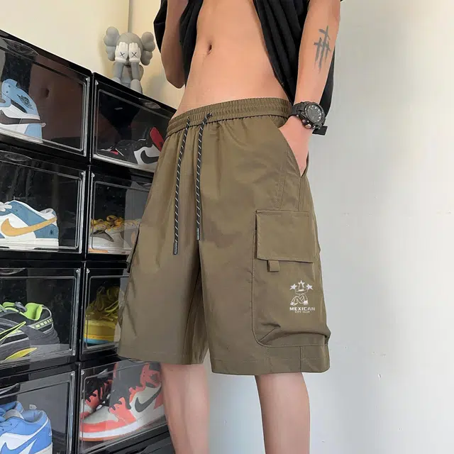 稻草人 美式街头嘻哈复古高街凉感亲肤多口袋中腰潮牌百搭个性痞帅学院风宽松休闲阔腿五分工装短裤 男女同款