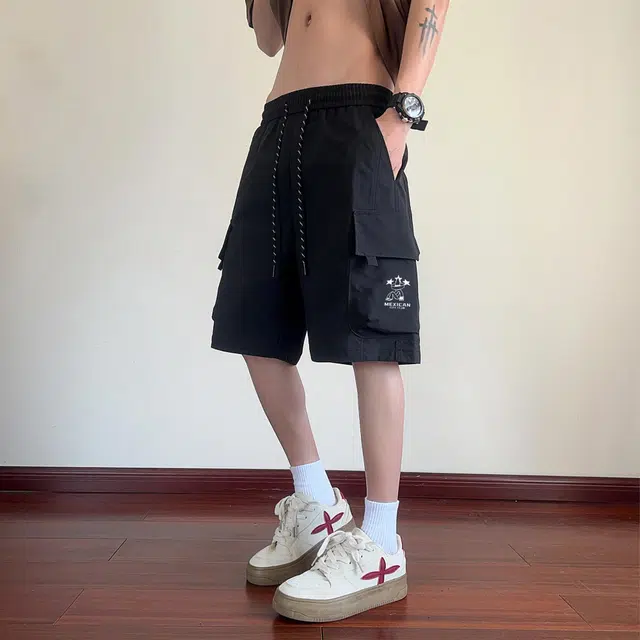 稻草人 美式街头嘻哈复古高街凉感亲肤多口袋中腰潮牌百搭个性痞帅学院风宽松休闲阔腿五分工装短裤 男女同款