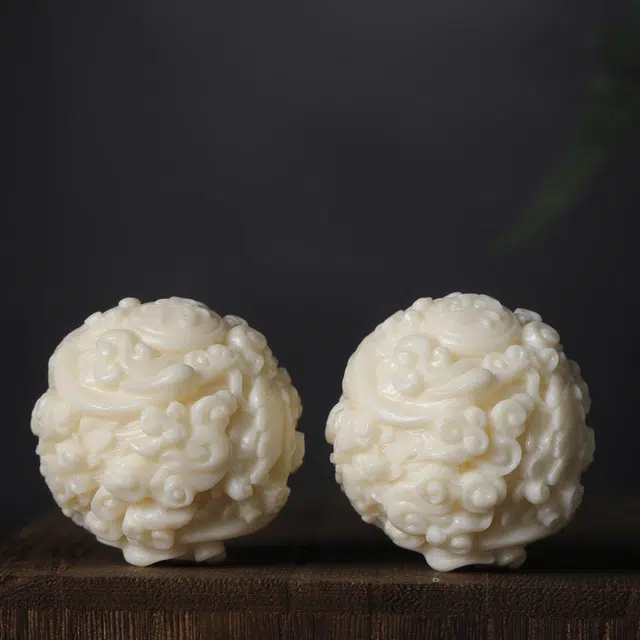 嫒柯 国潮新中式平步青云招财纳福轻奢高级感文玩盘玩装饰品湘工雕刻精细雕刻好运文玩手球#好运 象牙果 手把件 男女同款情侣款