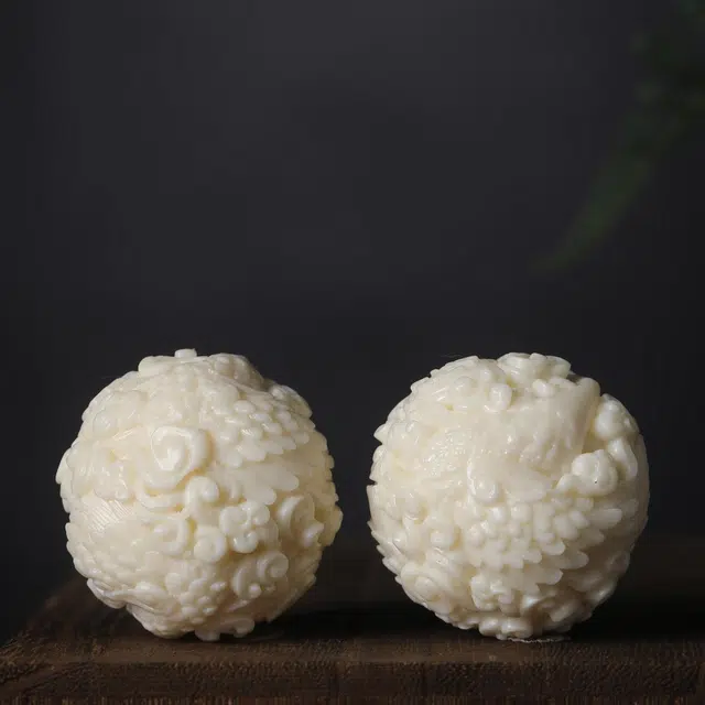 嫒柯 国潮新中式平步青云招财纳福轻奢高级感文玩盘玩装饰品湘工雕刻精细雕刻好运文玩手球#好运 象牙果 手把件 男女同款情侣款