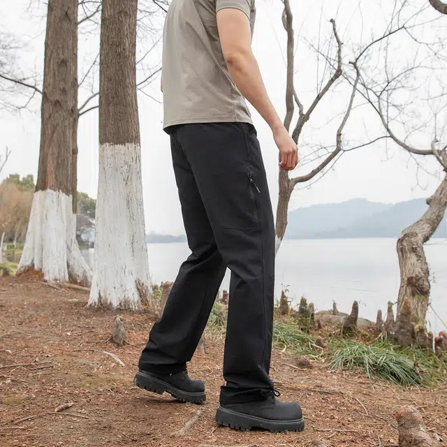 领航骆驼 户外抗紫外线吸湿速干光子抗菌弹力舒适潮流百搭休闲裤 男款