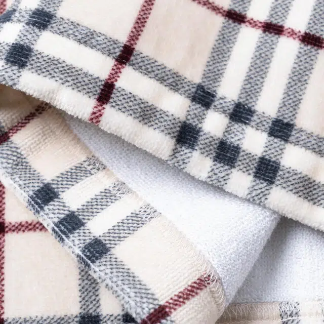 Burberry SS23 T