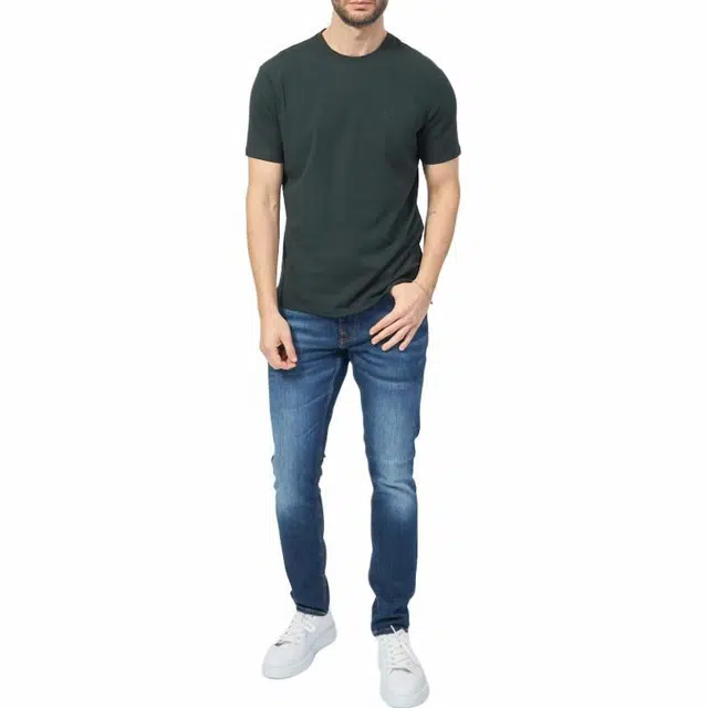 ARMANI EXCHANGE T