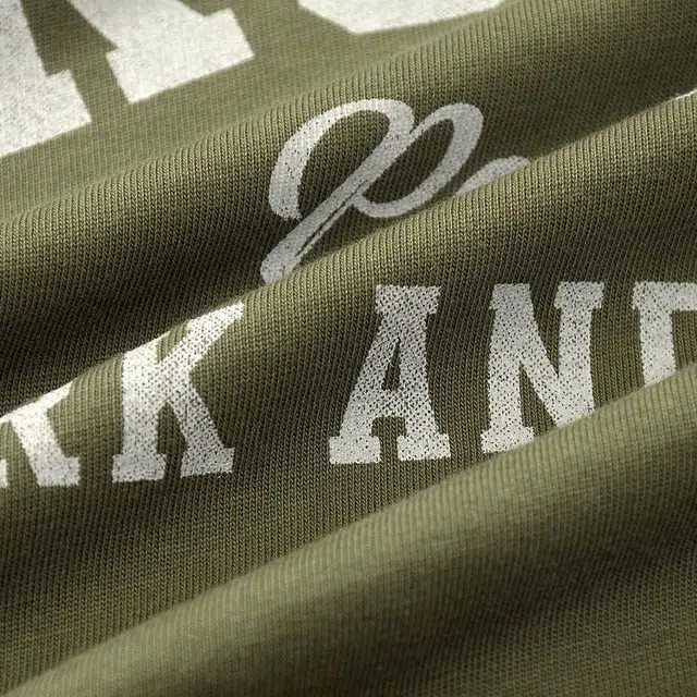 AKCLUB T