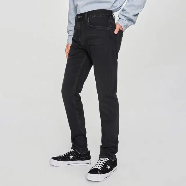 Lee