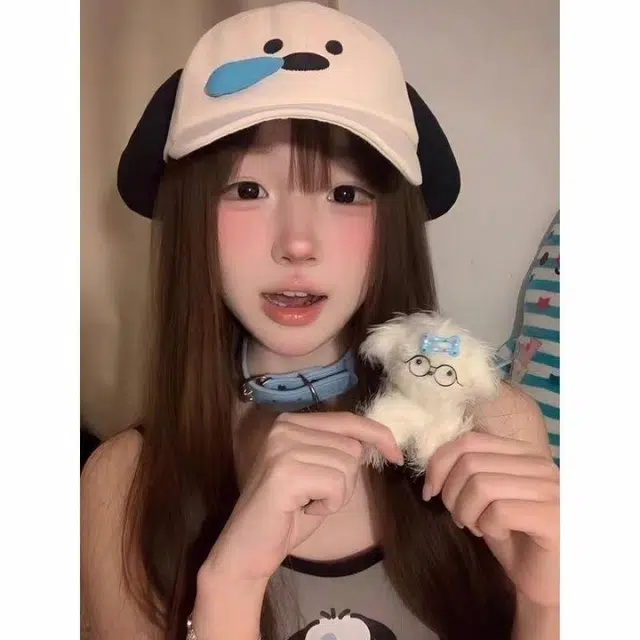 佩洛依 鼻涕小狗系列 可爱搞怪休闲户外出行拍照 日常通勤 遮阳防晒 显脸小时尚百搭大头围 聚酯纤维 鸭舌帽 男女同款情侣款