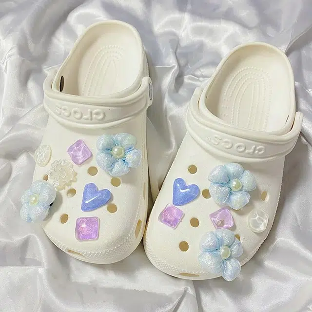 US8ACC Crocsdiy