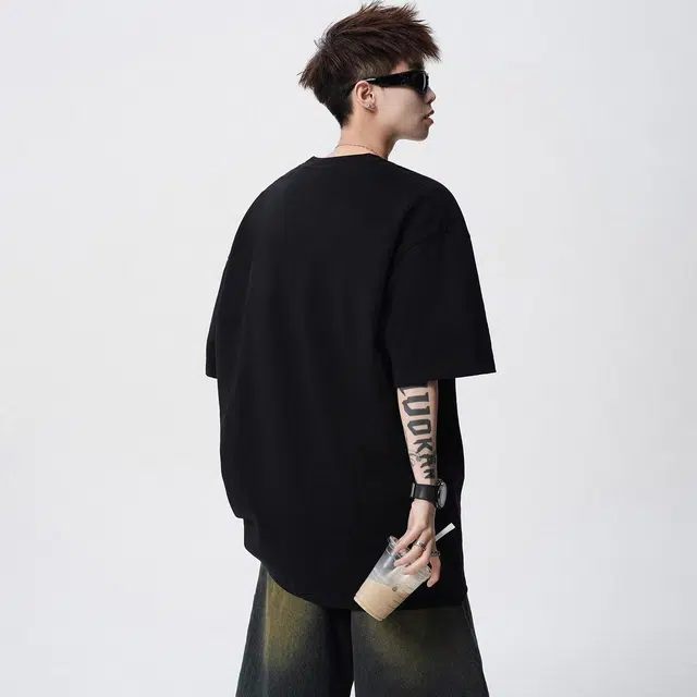 JEANSWEST LogoT