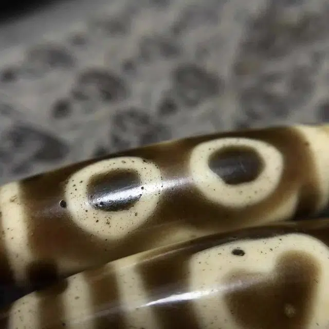 灵运宝 【师傅已加能量】#转运招财西藏藏区老矿风化油润包浆老料器磨损到位 小米珠 吊坠 男女同款情侣款