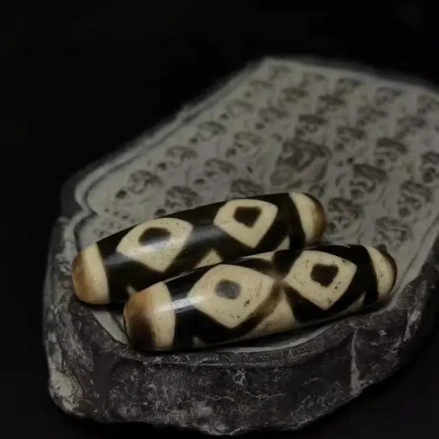 灵运宝 【师傅已加能量】#转运招财西藏藏区天珠金刚三眼一对咬色好老矿风化油润包浆老料器磨损到位 小米珠 吊坠 男女同款情侣款