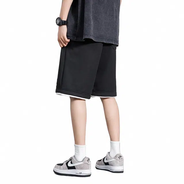 Fakeyoung