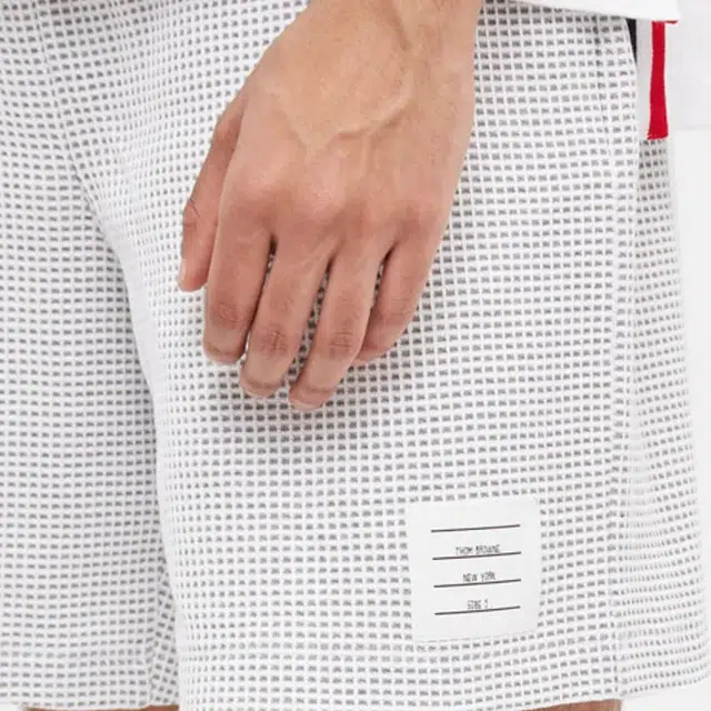 THOM BROWNE SS22
