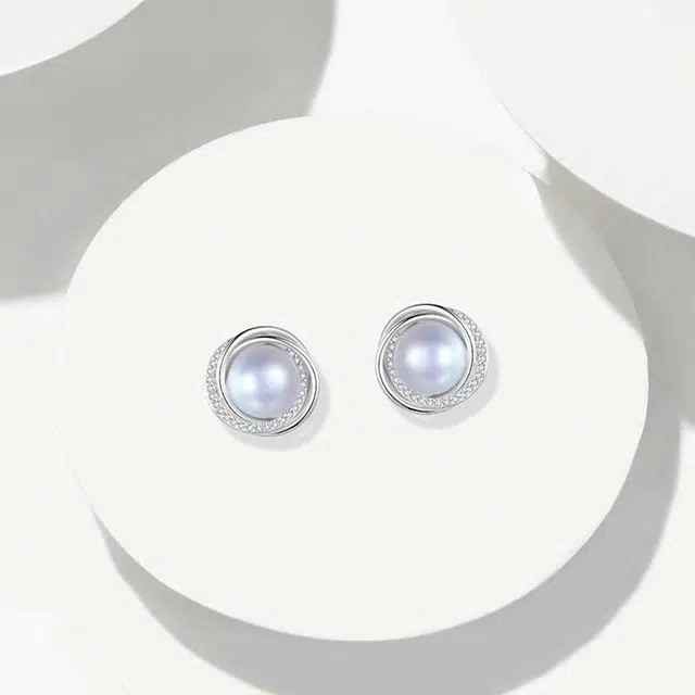 S925